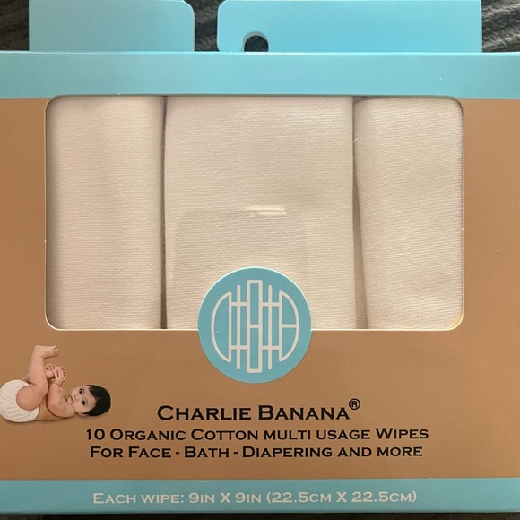 Baby reusable diapers and liners, wash clothes, diaper bag, changing pad. - Picture 5 of 8